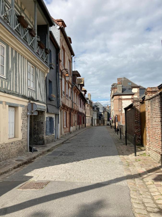 Embarcation Lägenhet Honfleur Exteriör bild