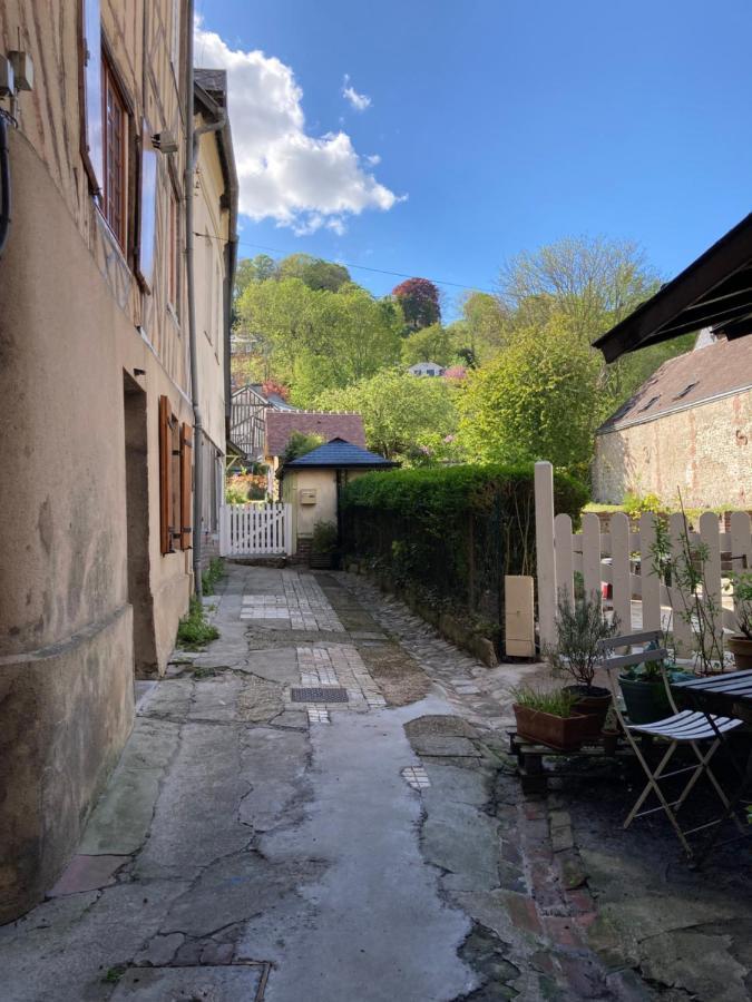 Embarcation Lägenhet Honfleur Exteriör bild